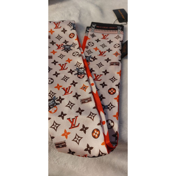 Red and White Reservible Scarf 44x3 inches - Picture 5 of 6